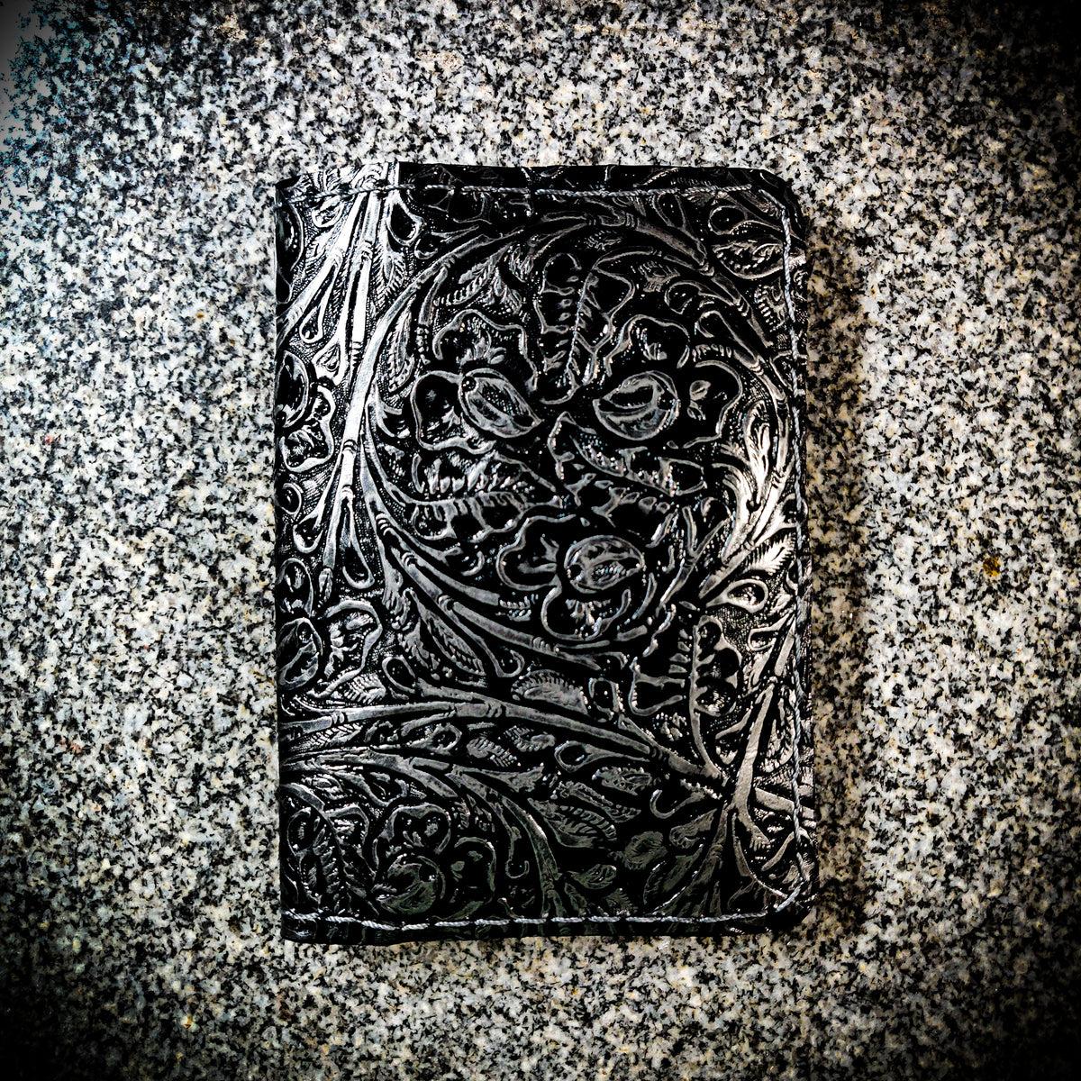 Field Notes Wallet – Beast Belts and Knives